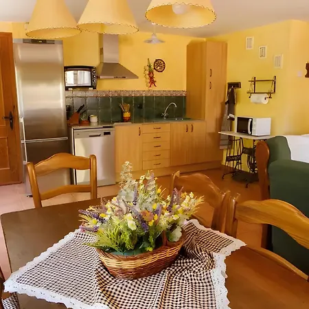 Allotjaments La Llosa Del Cavall Apartment Naves (Catalonia)